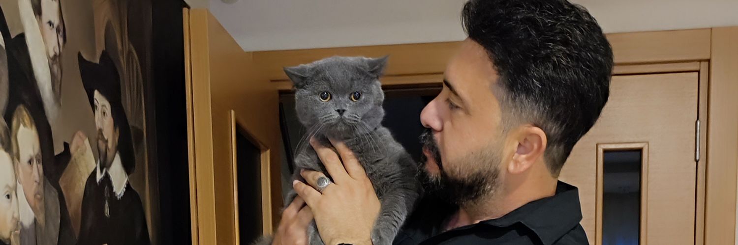 ozgurcinar44's profile banner image