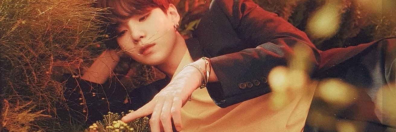𝑨𝑮𝑼𝑺𝑻 𝑫-𝑩𝑶𝑰 banner