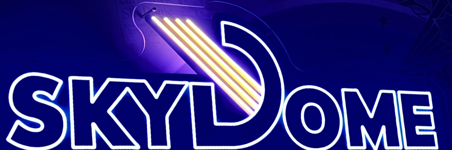 Claudia Sanders🇨🇦 banner