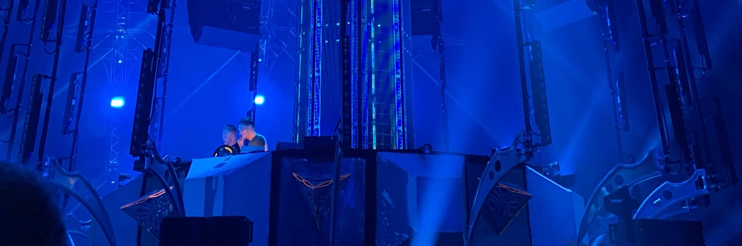 ituats's profile banner image