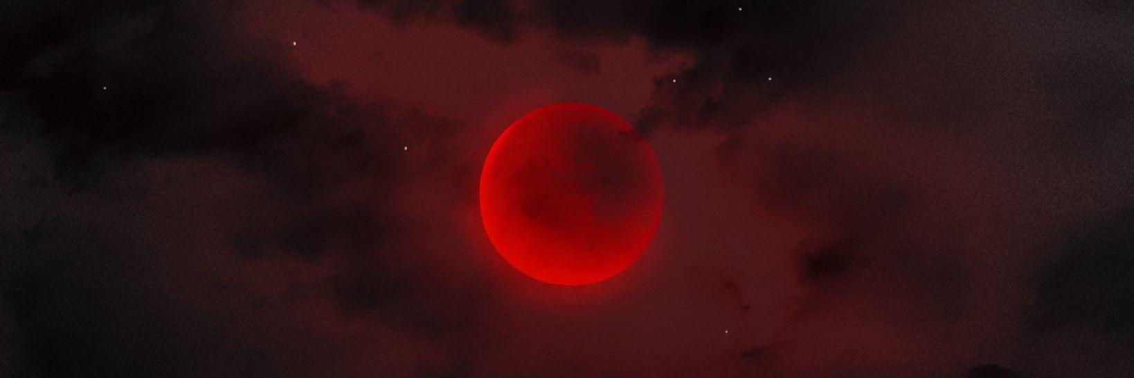 Giulia mora em Lunyth 𐄺 banner