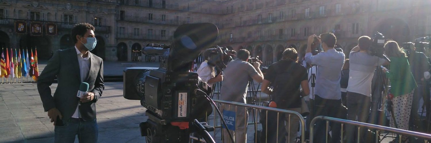 Rafael Gómez banner