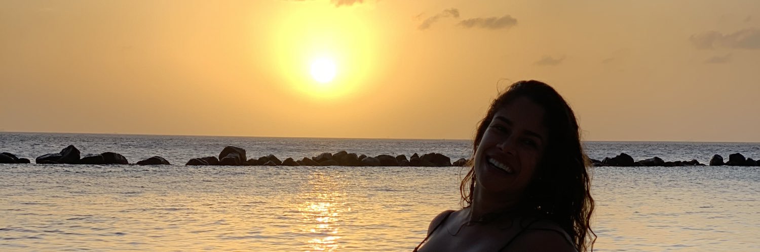 IngritaSa's profile banner image