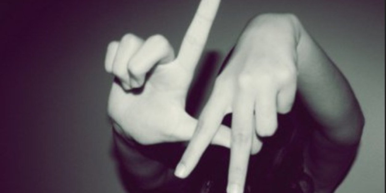 amelieandr's profile banner image