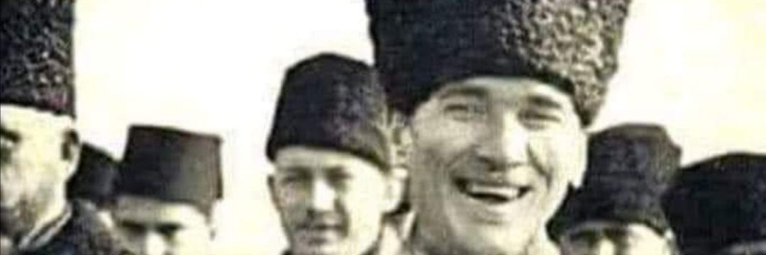 aliakyuz33's profile banner image
