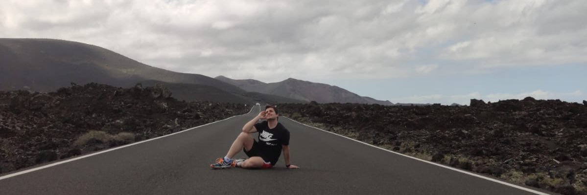 Víctor Ávila banner