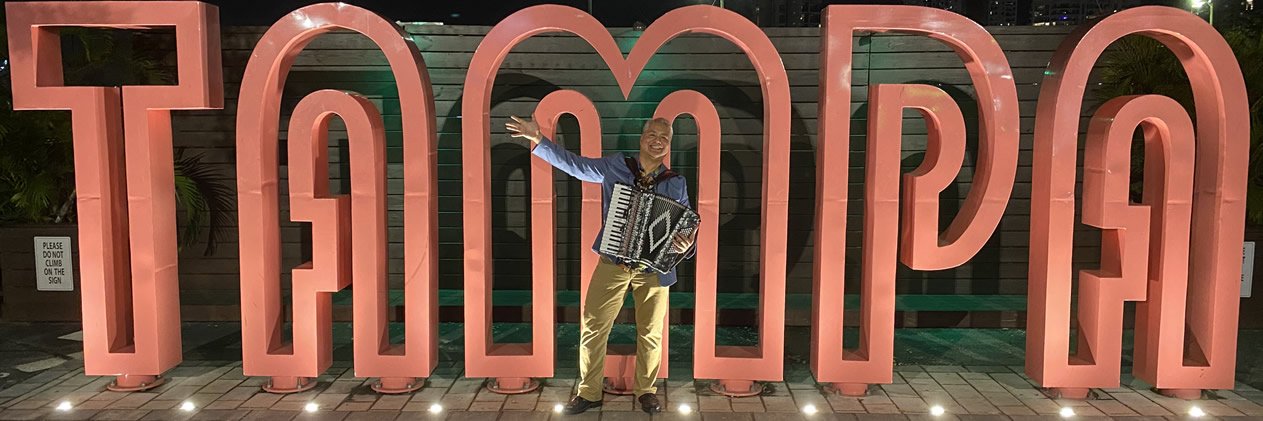 Joey de Villa (@AccordionGuy@mastodon.cloud) banner