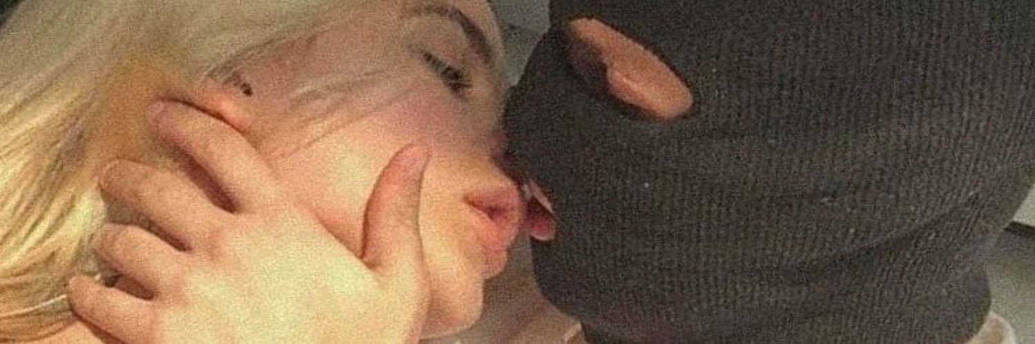 vebittik's profile banner image