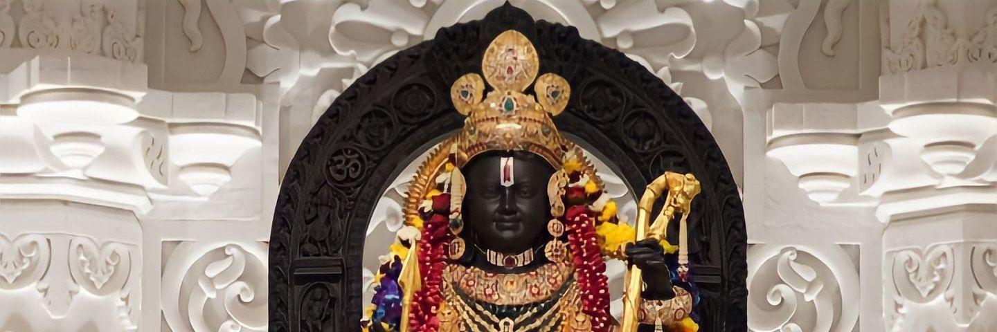 yogeshkaul's profile banner image