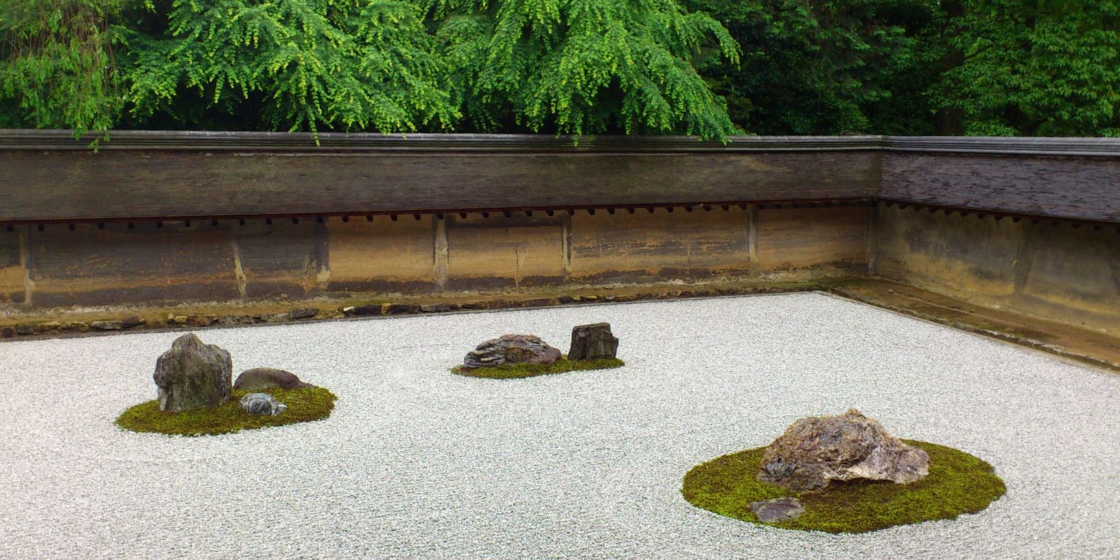 DAYOSHI_7010's profile banner image
