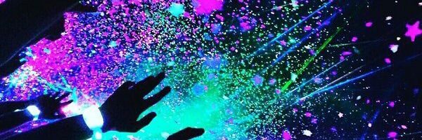 larasanchez99's profile banner image