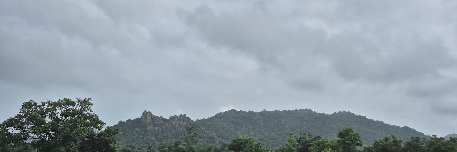 PraMeeTChoPra's profile banner image