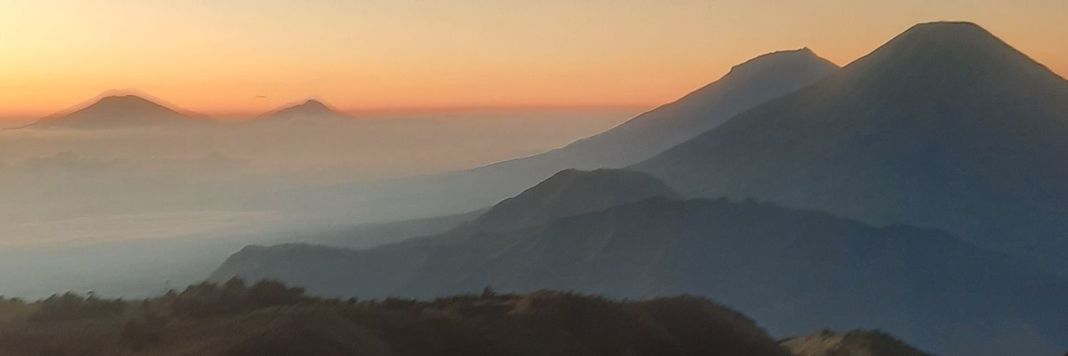 seviaaa13's profile banner image