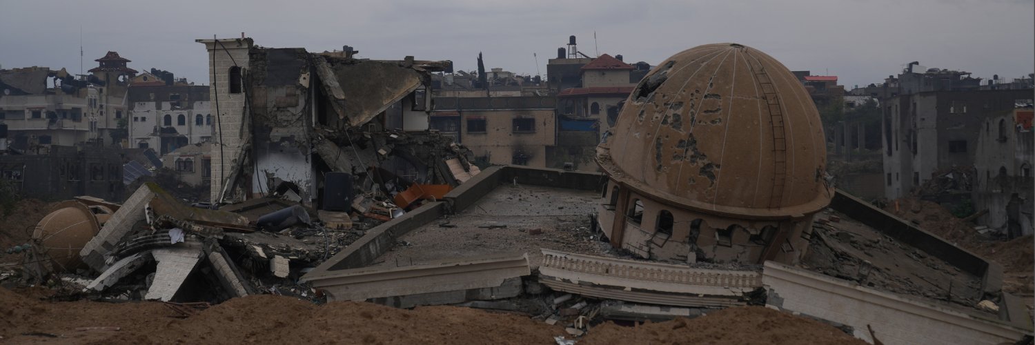 Sam McNeil سام banner