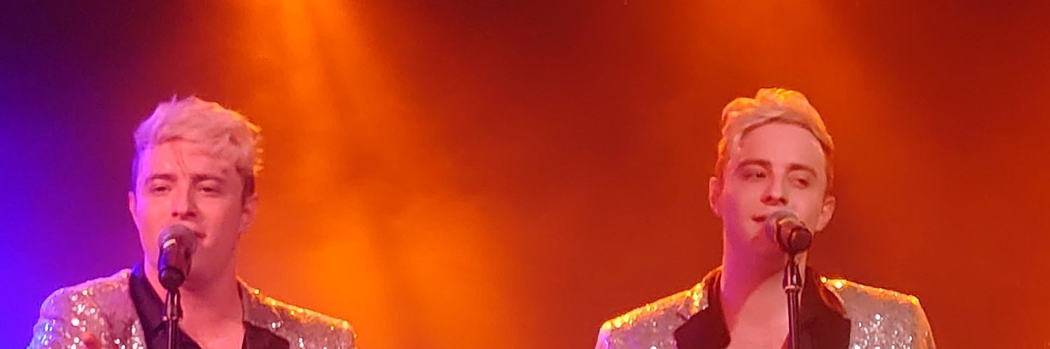 Belinda Costello 🐺 banner