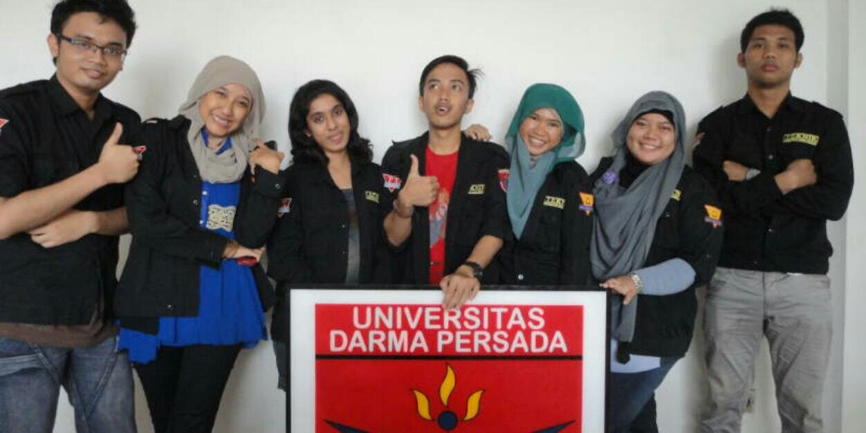 Farah Rika Safitri banner