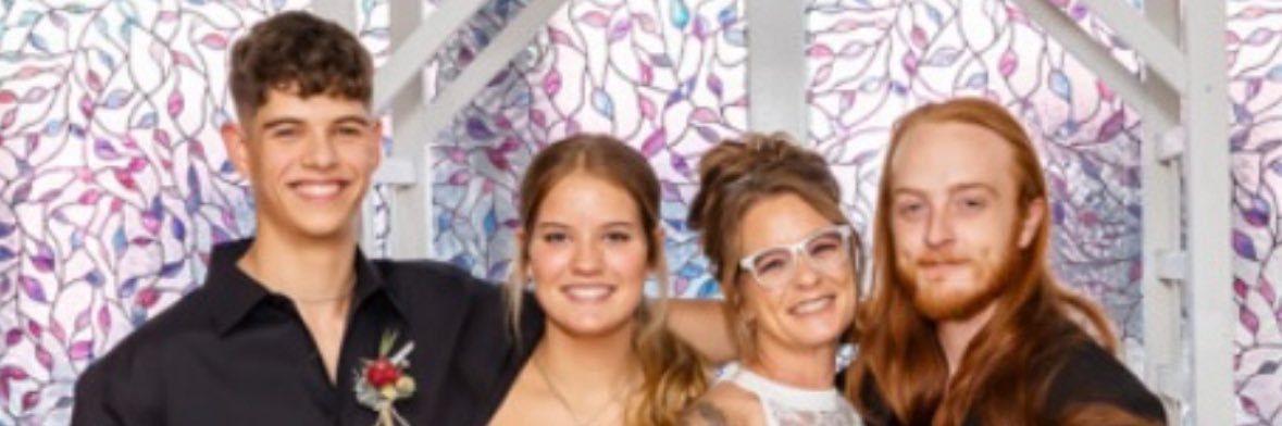 Kelli Phiffer banner