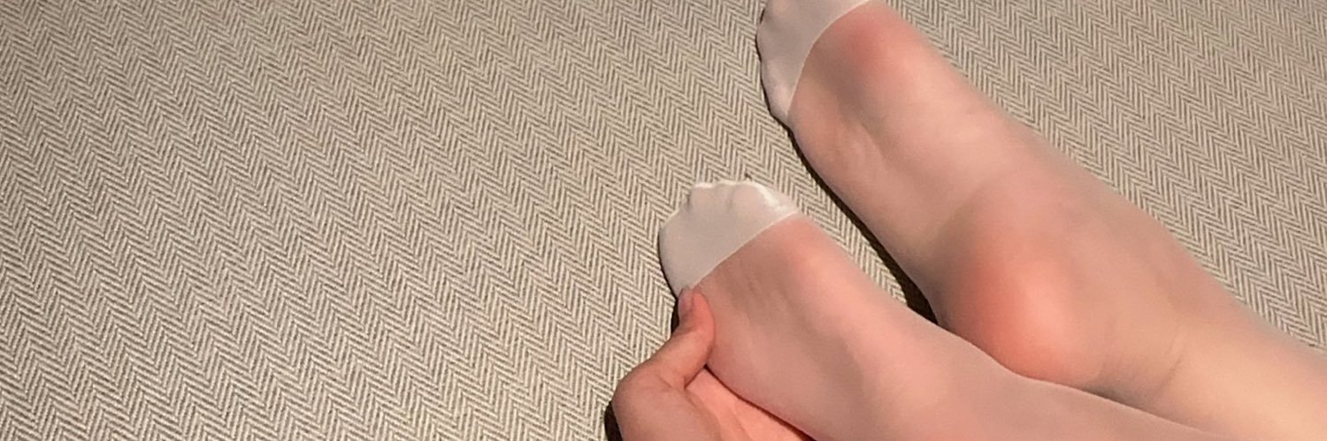 四月夫妻 banner