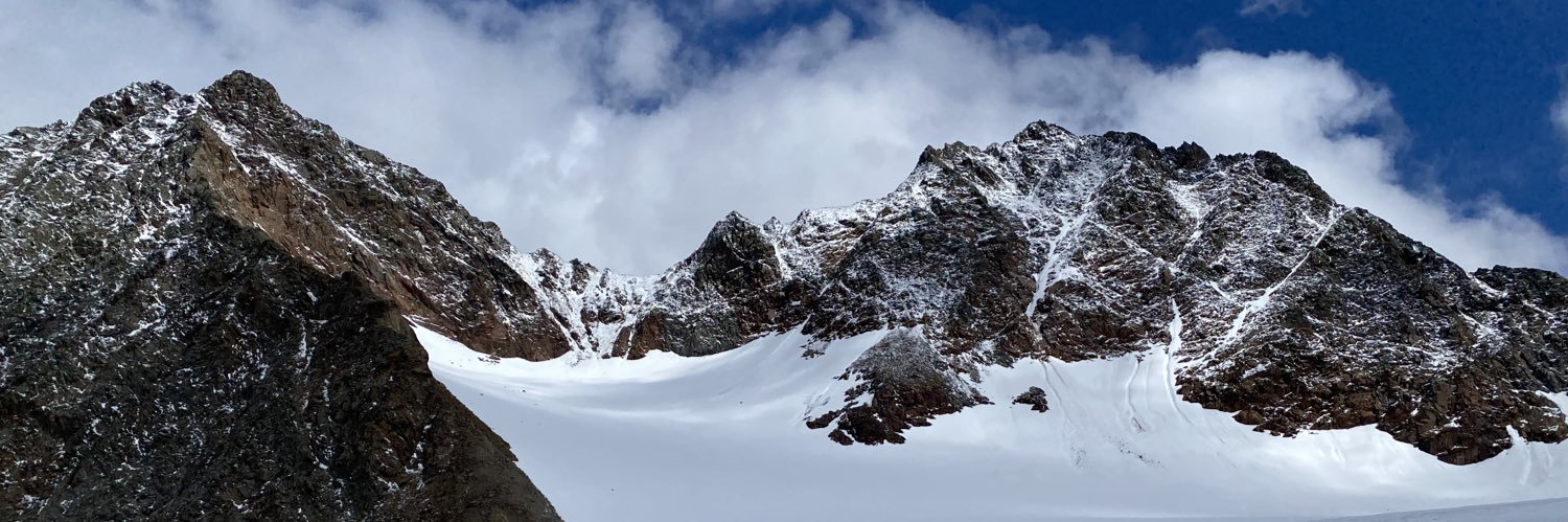 Ulrich Hammes banner