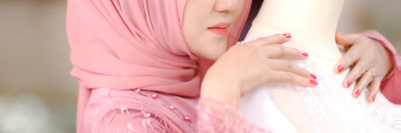 Rambut Pink banner