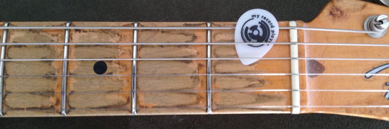 Mark Balletto 😷☮️💜🎼🌈✊𓅃 banner