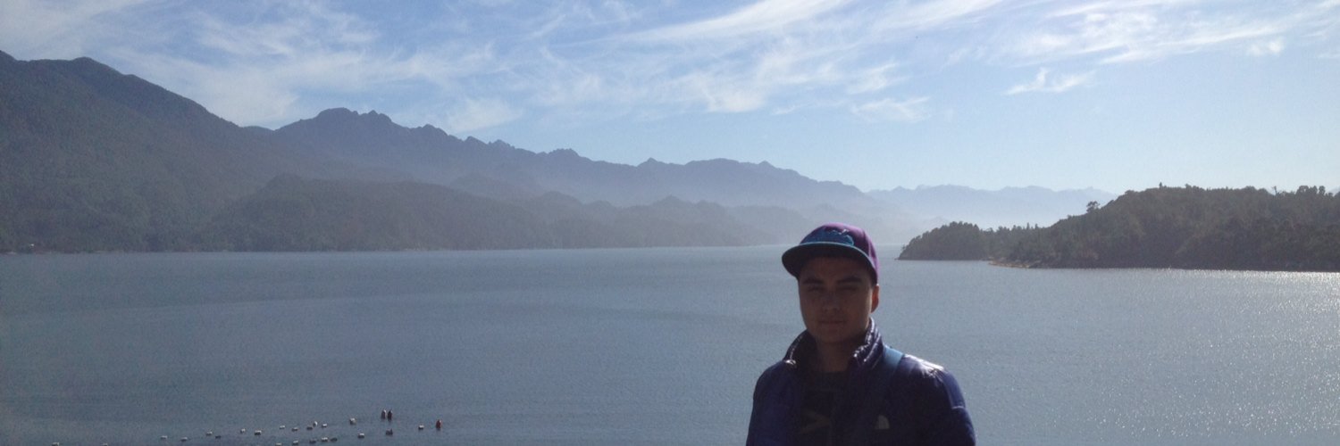 _iDans's profile banner image