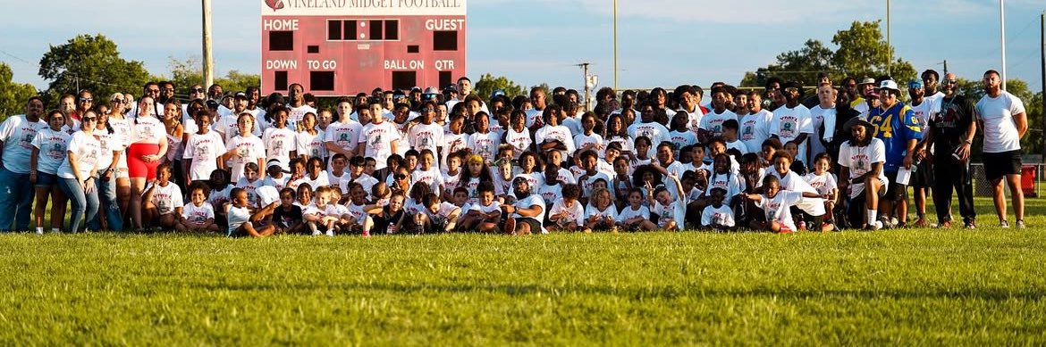 DestinedForGr13's profile banner image