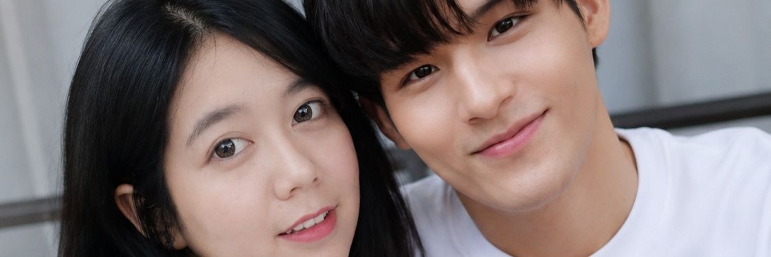 ervinasari27's profile banner image