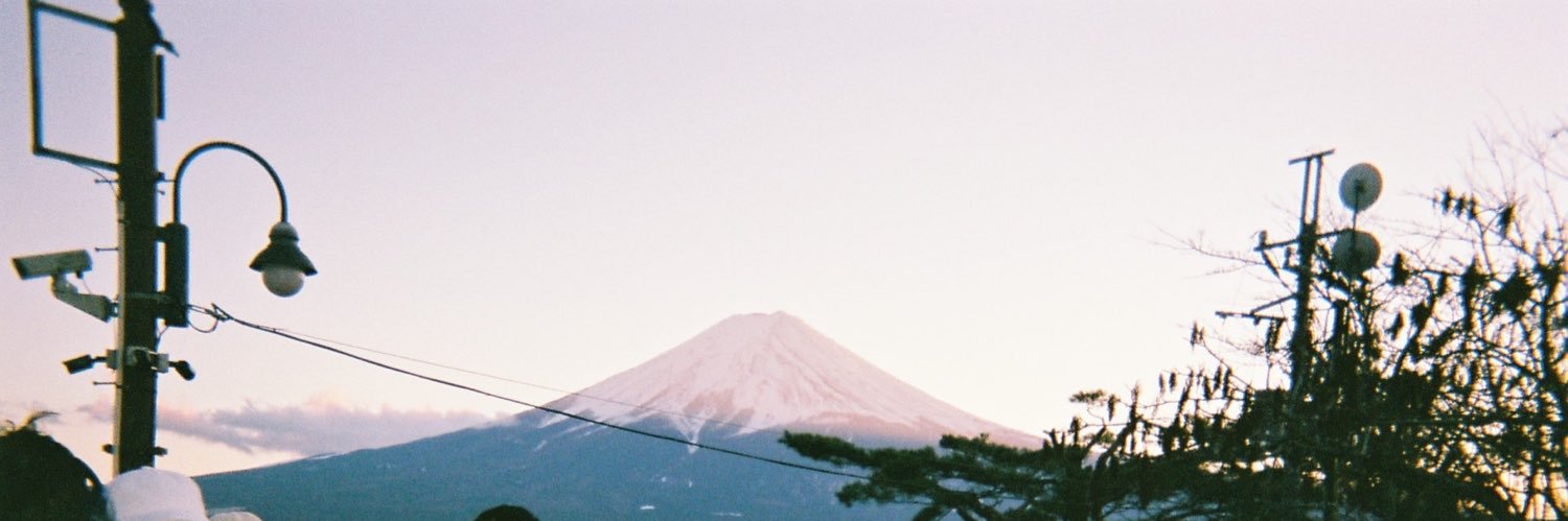 Gunztory's profile banner image