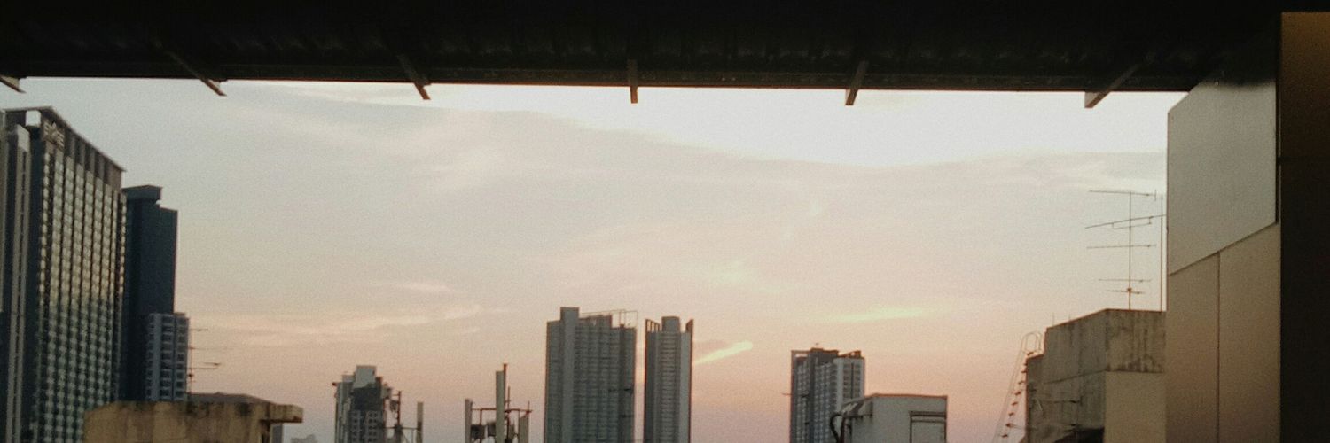 ผมนี่อึ้งเลย banner