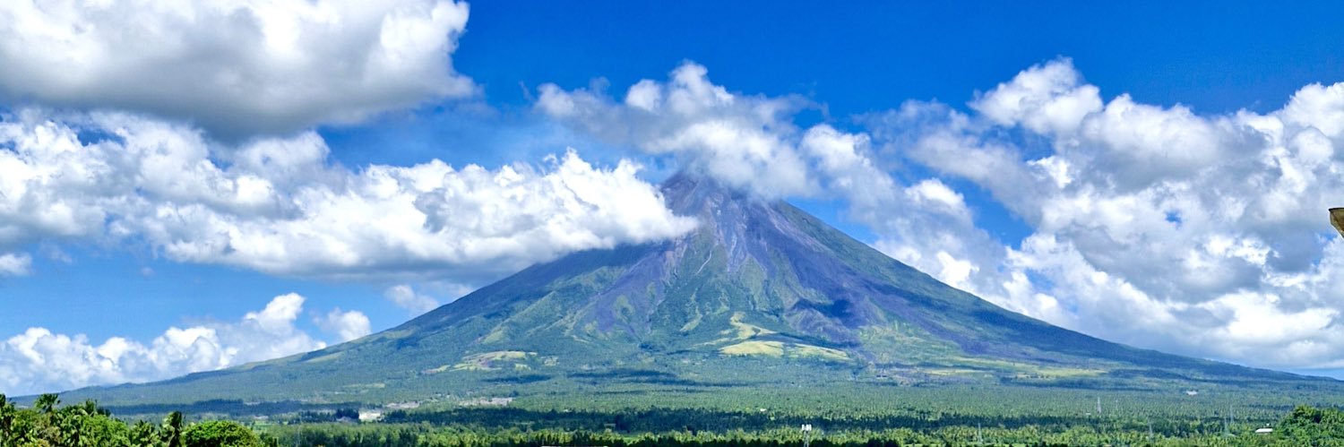 janethcezar's profile banner image