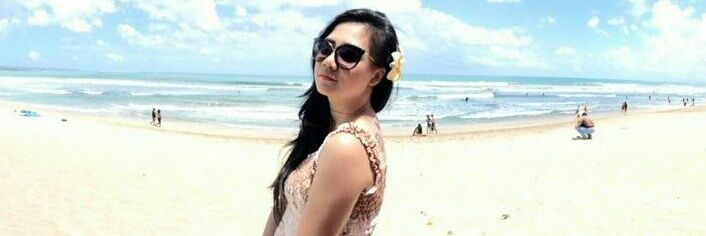 V_vinansia's profile banner image