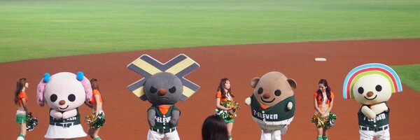 aying108 Profile Banner