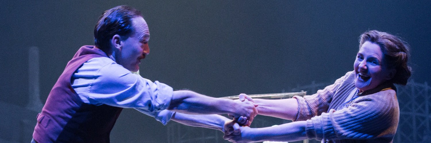 Vicky Graham (she/her) banner