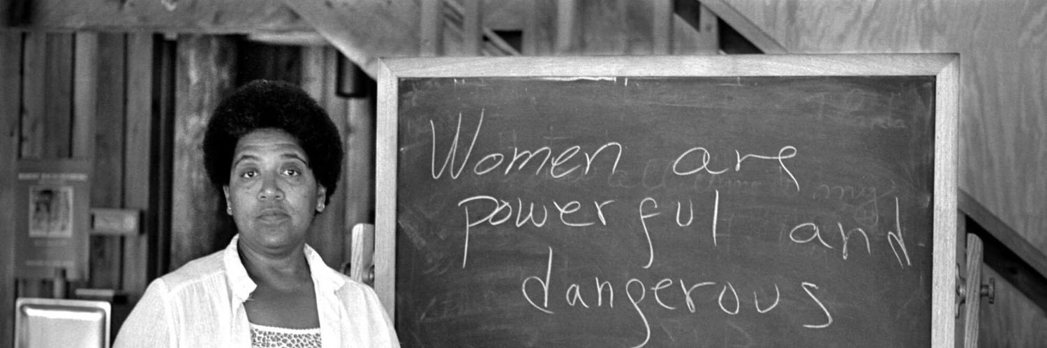 ph❄️ebe ⚡️ ven🐈‍⬛ banner