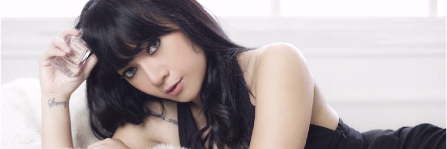 audjune's profile banner image