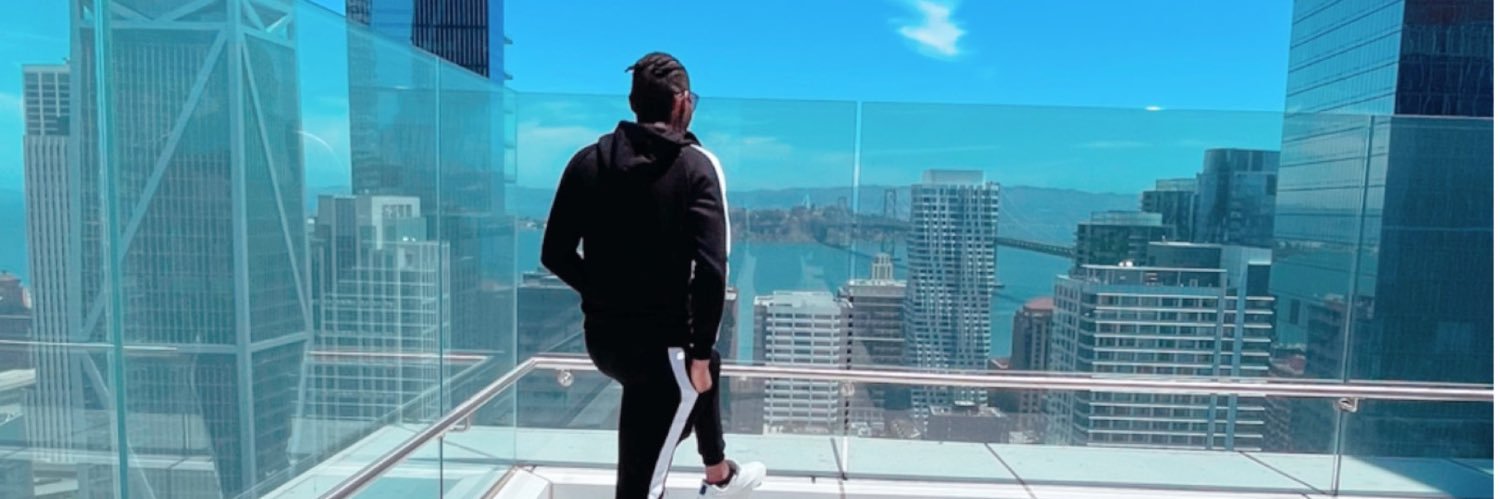 LifeIntern's profile banner image
