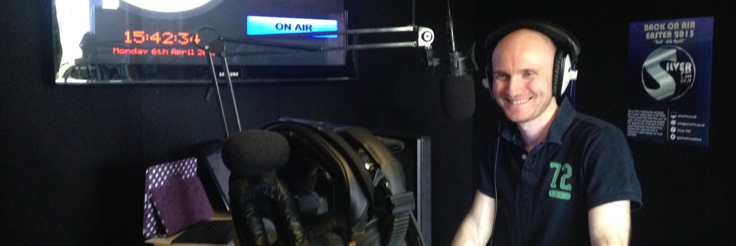 deantearle's profile banner image