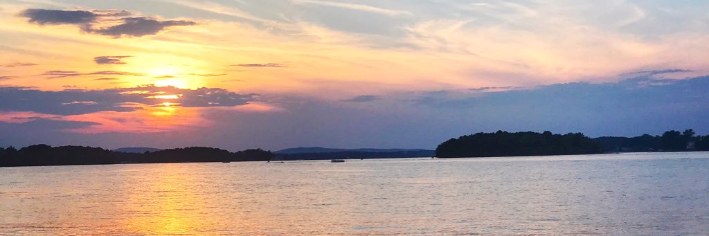 TinaTStrader's profile banner image
