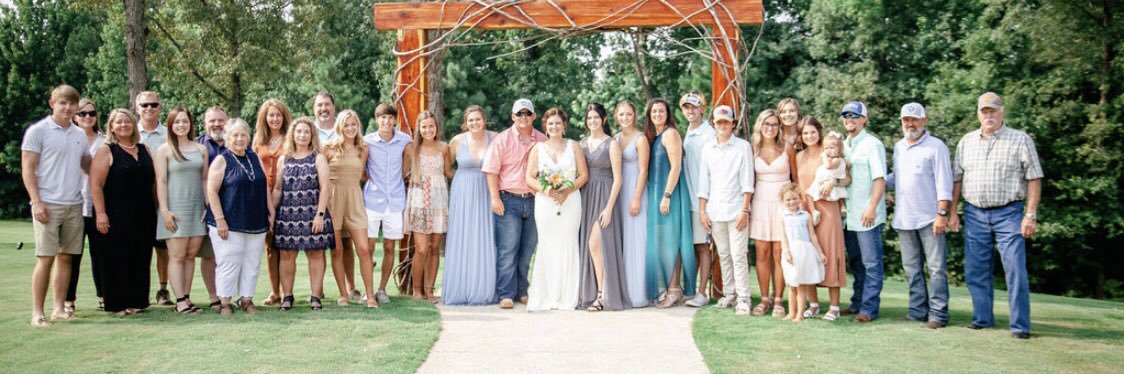 emalee_smith18's profile banner image