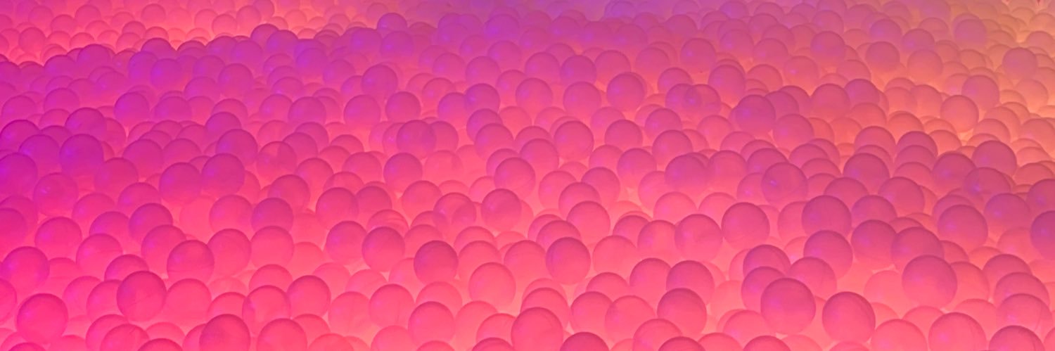 donniella 💋 banner
