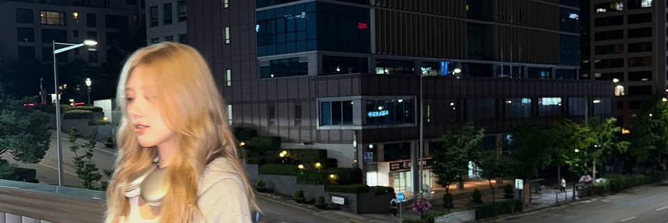 revibely's profile banner image