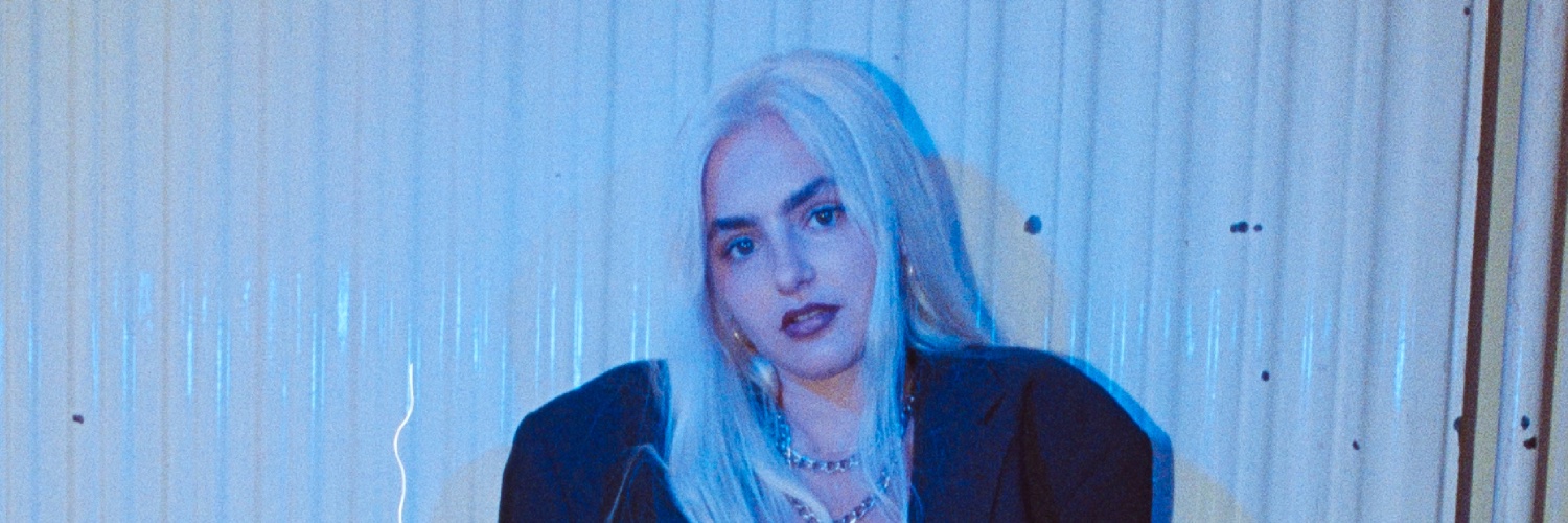 FloreBelleB's profile banner image