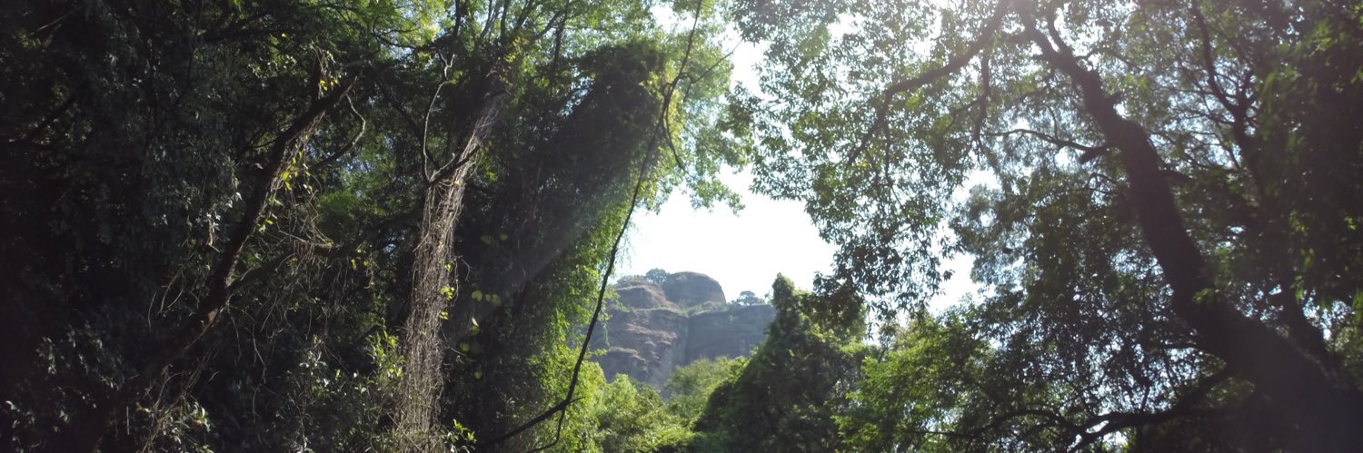 Astrid E. Perera banner