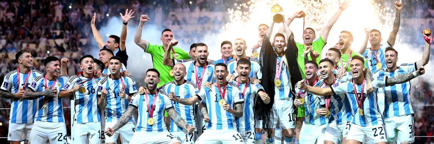agudiann's profile banner image