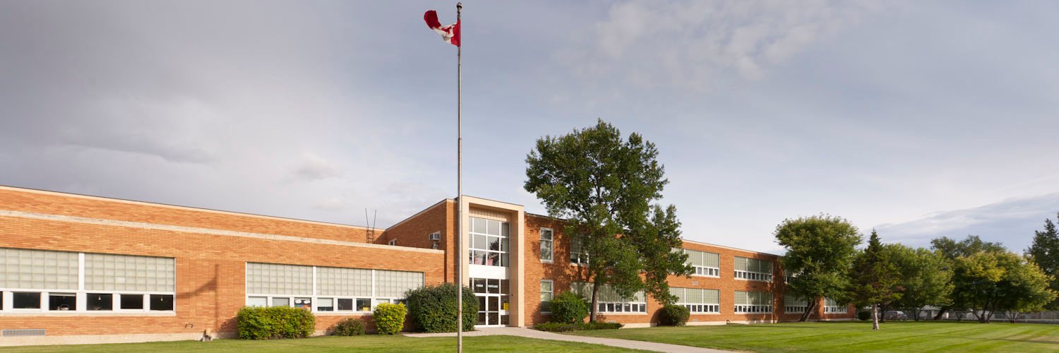 QESchoolyxe's profile banner image