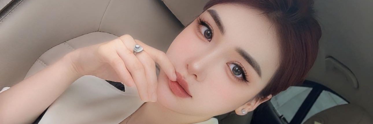 DaisyRosabells's profile banner image