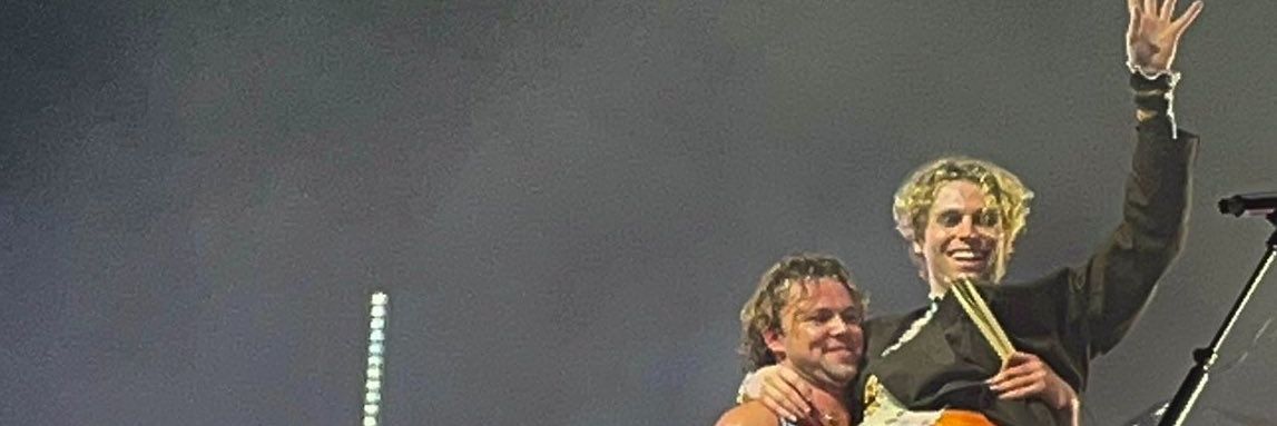 marinilngcy's profile banner image