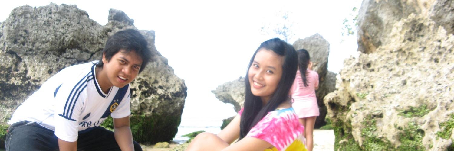 anniicha's profile banner image