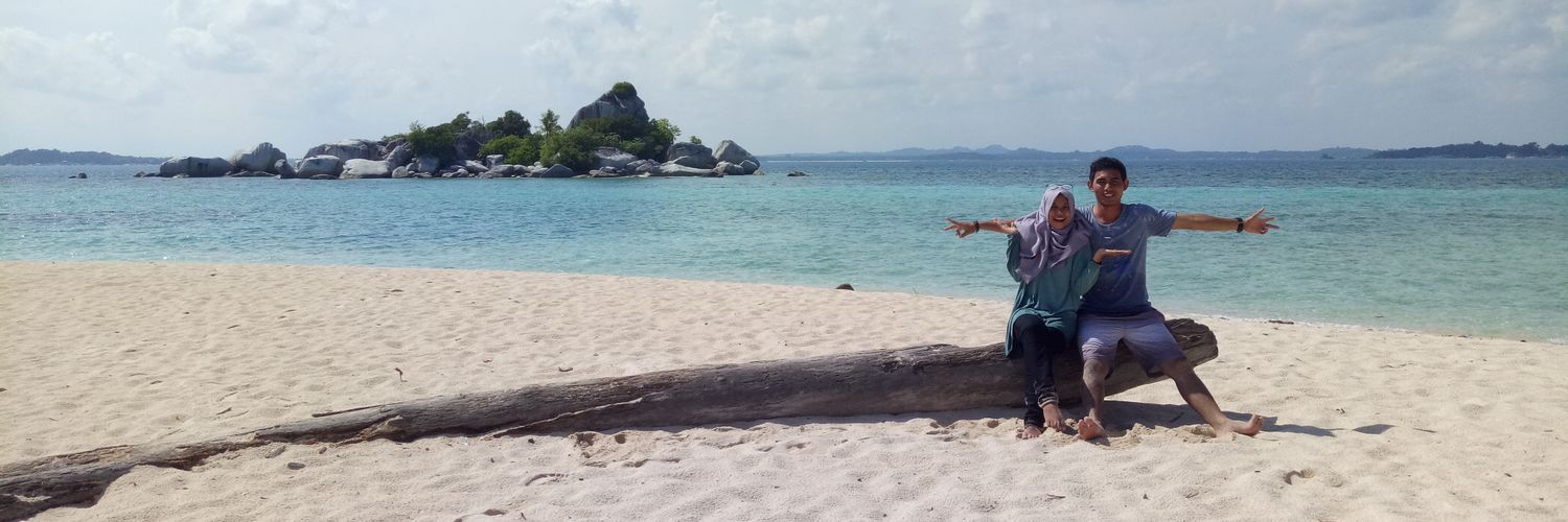 shellynh_'s profile banner image
